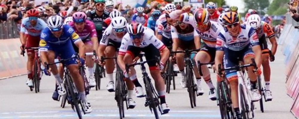 GIRO: Cima Anticipa Il Ritorno Del Gruppo
