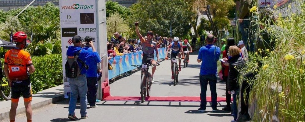 Nicolas Samparisi Vince In Sicilia