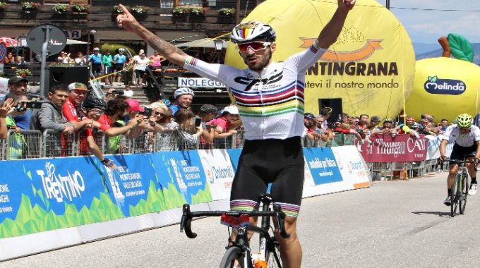 Un “Principe” Alla Regina Delle Granfondo. Elettrico E Jesenko Onorano Charly Gaul