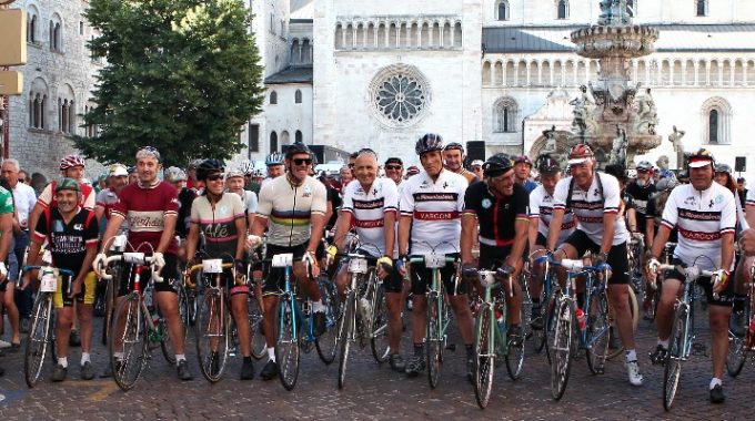 I Campioni Tornano Campioni A “la Moserissima”, Raduno Ciclostorico