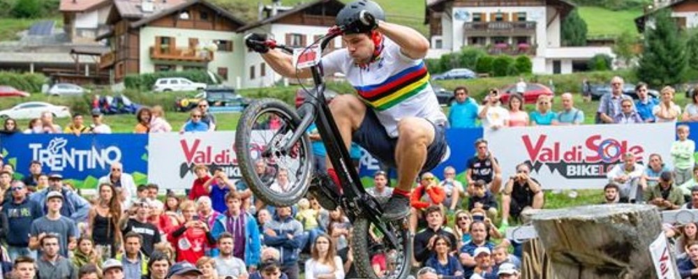 I Campioni Del Mondo Dominano Nel Trial