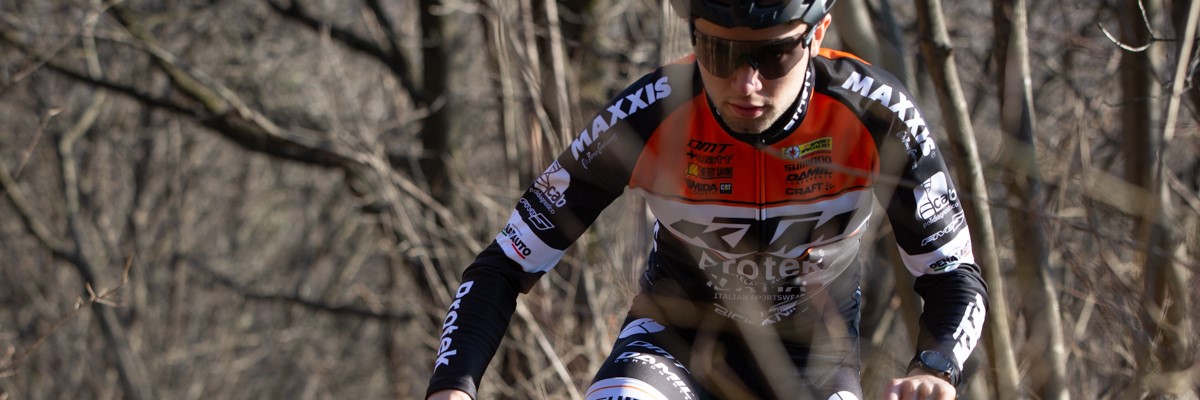 Emanuele Huez, Biker Tenace E Determinato