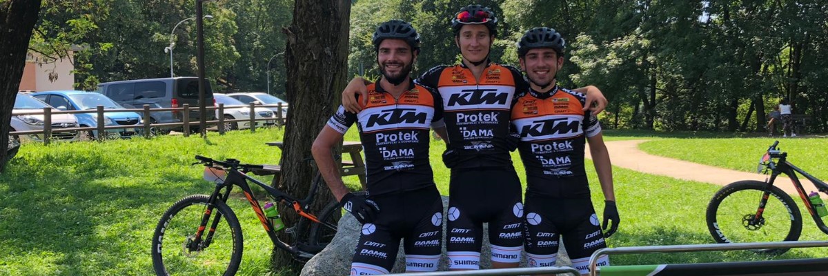Gara “in Famiglia” Per La KTM Protek Dama